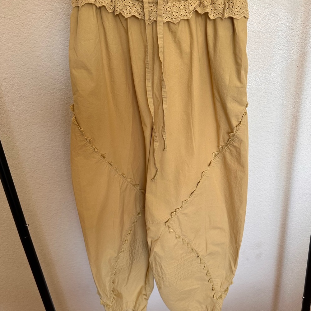 Free People Beige Ruffled Set - Picture 4 of 4